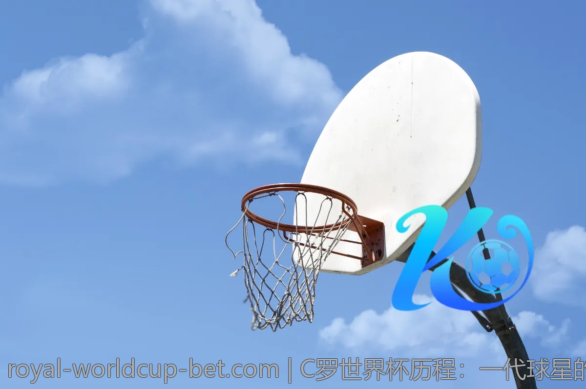 C罗世界杯历程：一代球星的荣耀与挑战
